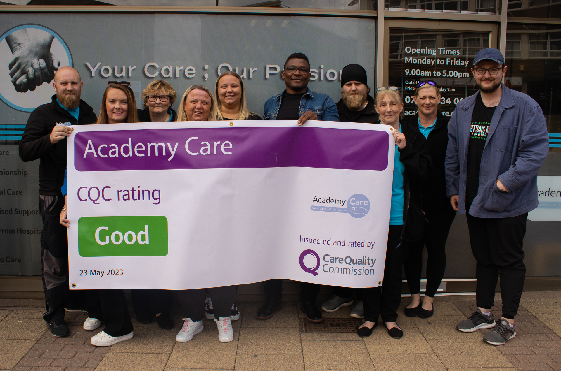Group photo with CQC rating